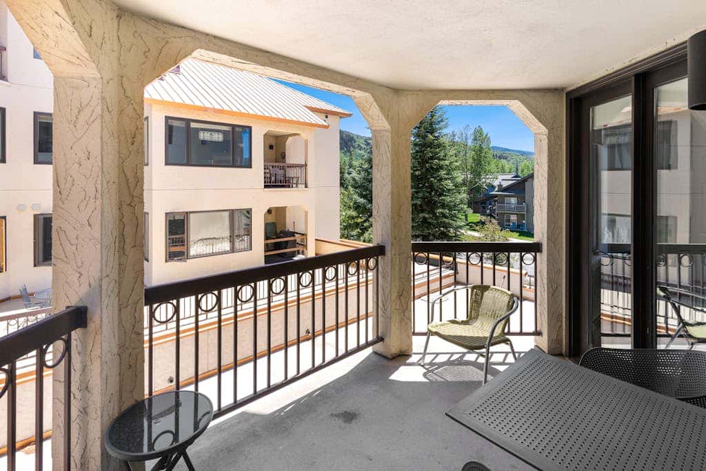 Meadows Hanover 4