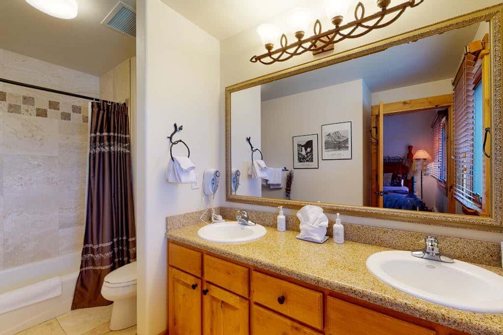 Canyon Creek A303
