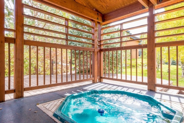 Large & Attractive Condo Near Steamboat Lifts w/WiFi, Shared Hot Tub, & W/D