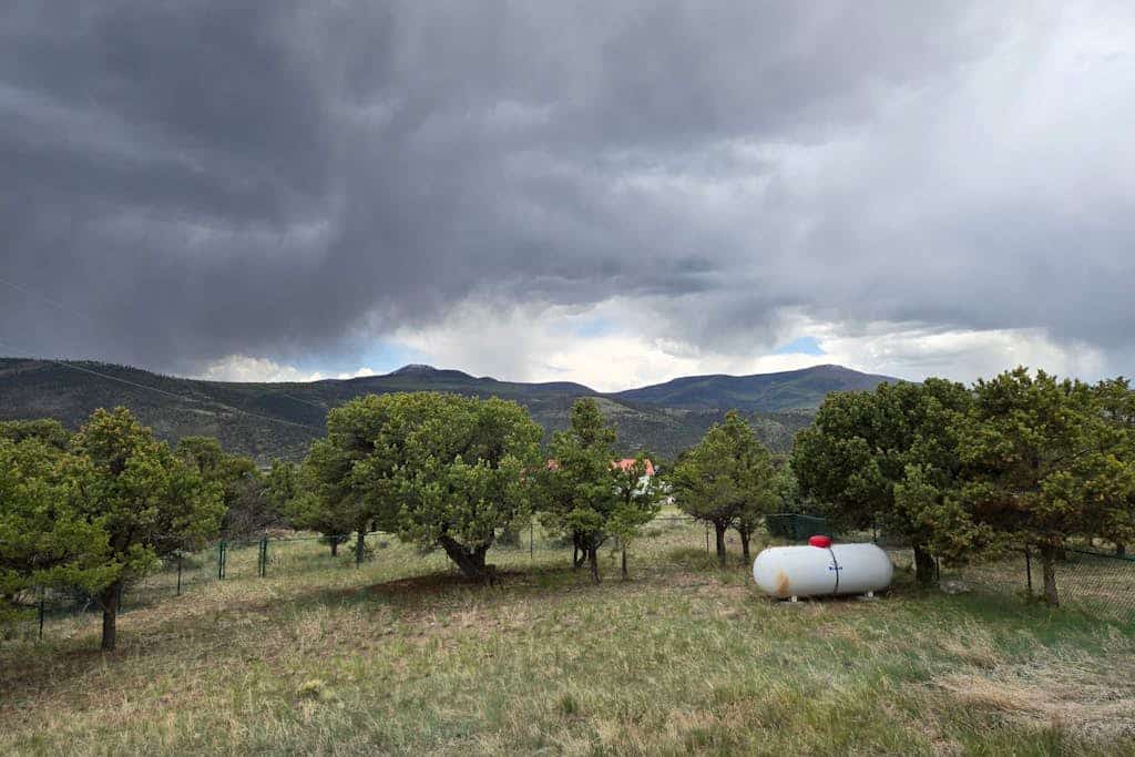 Conveniently located cabin with full kitchen, w/d, large deck & great views