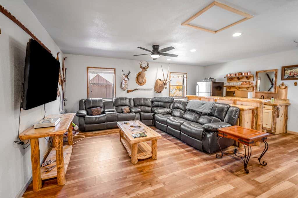 Brown Bear Cabin