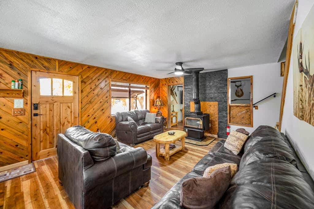 Brown Bear Cabin