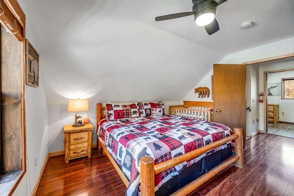 Brown Bear Cabin