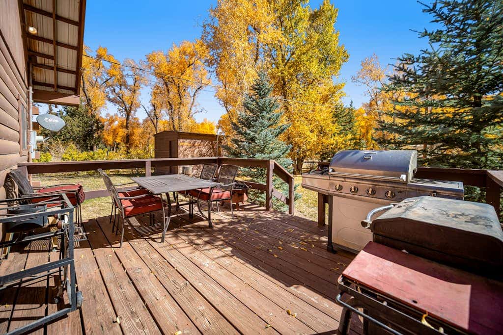 Brown Bear Cabin
