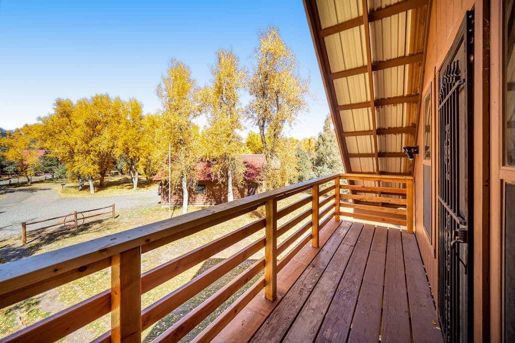 Brown Bear Cabin