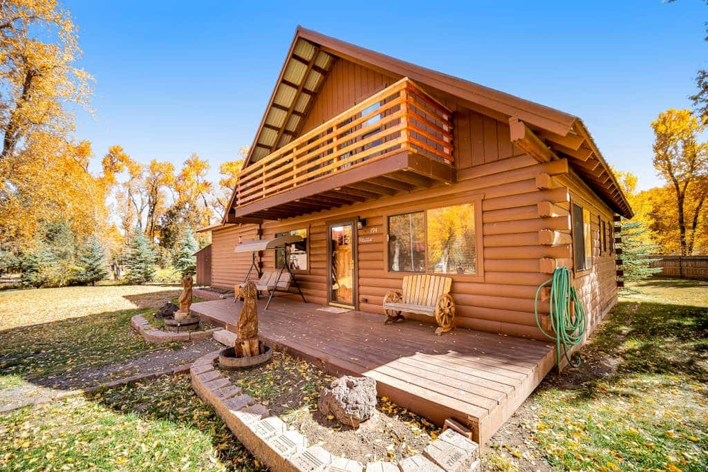 Brown Bear Cabin