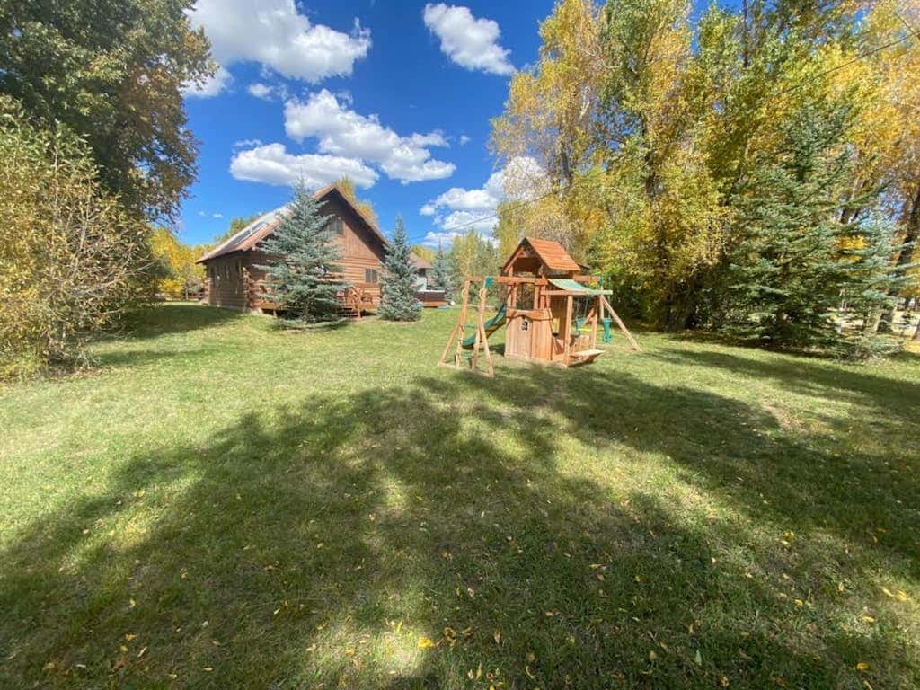 Brown Bear Cabin