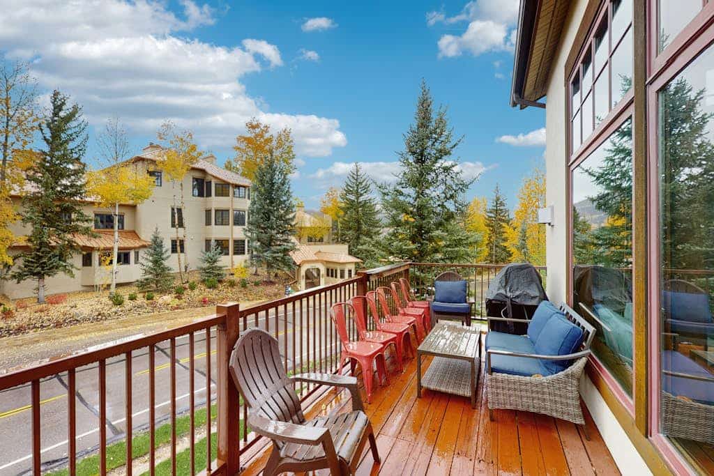 1455 EagleRidge Luxury Townhome w/ Shared Pool and Hot Tub, Fitness Center, and Firepit