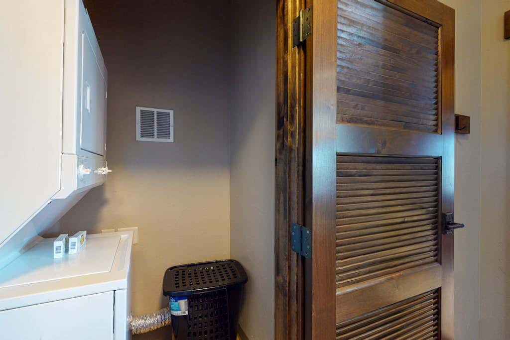 Trailhead Lodge 5114