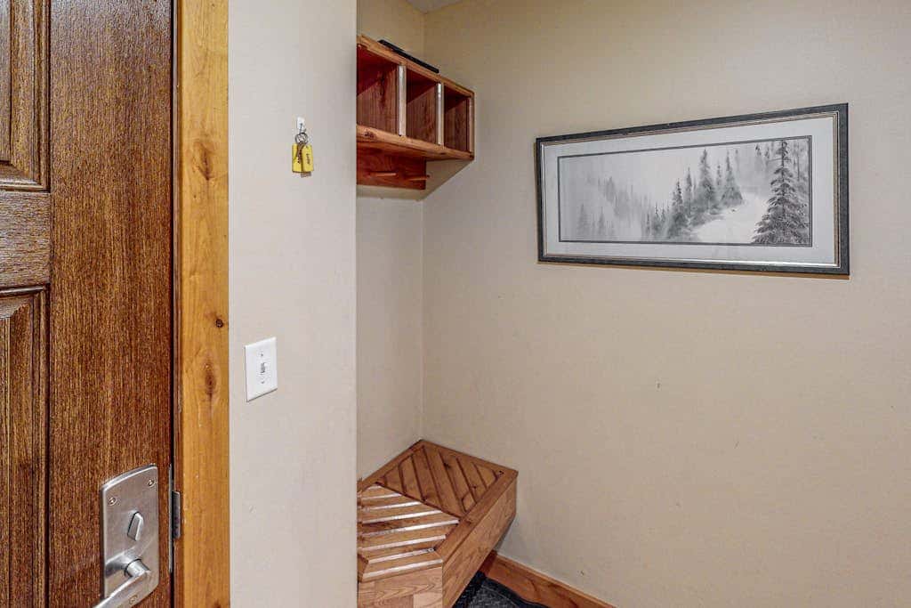Canyon Creek A304