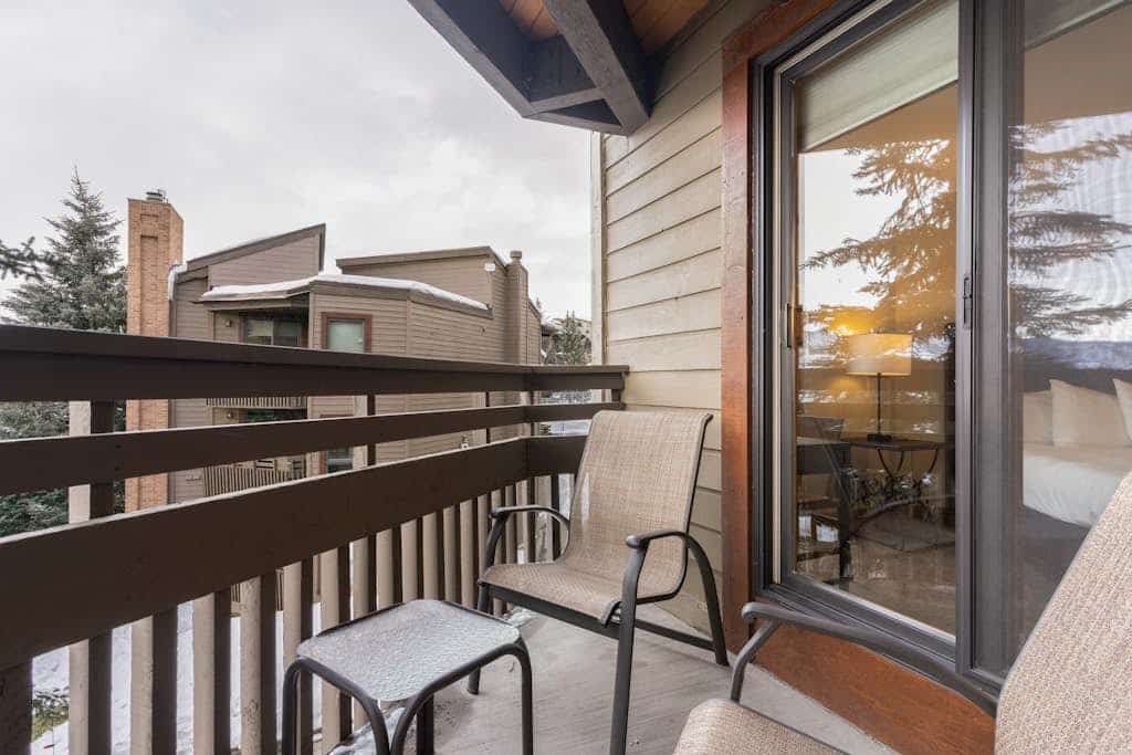 Spotless Steamboat condo with pool, hot tubs & washer/dryer - next to ski lifts