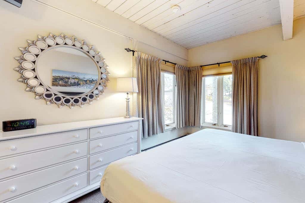 Ptarmigan House 10