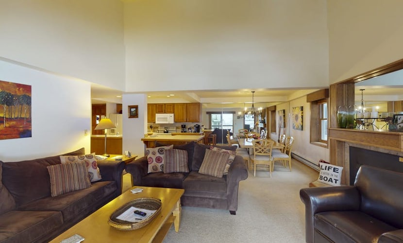 Spacious dwelling with slope view, fireplace, balcony & shared resort facilities