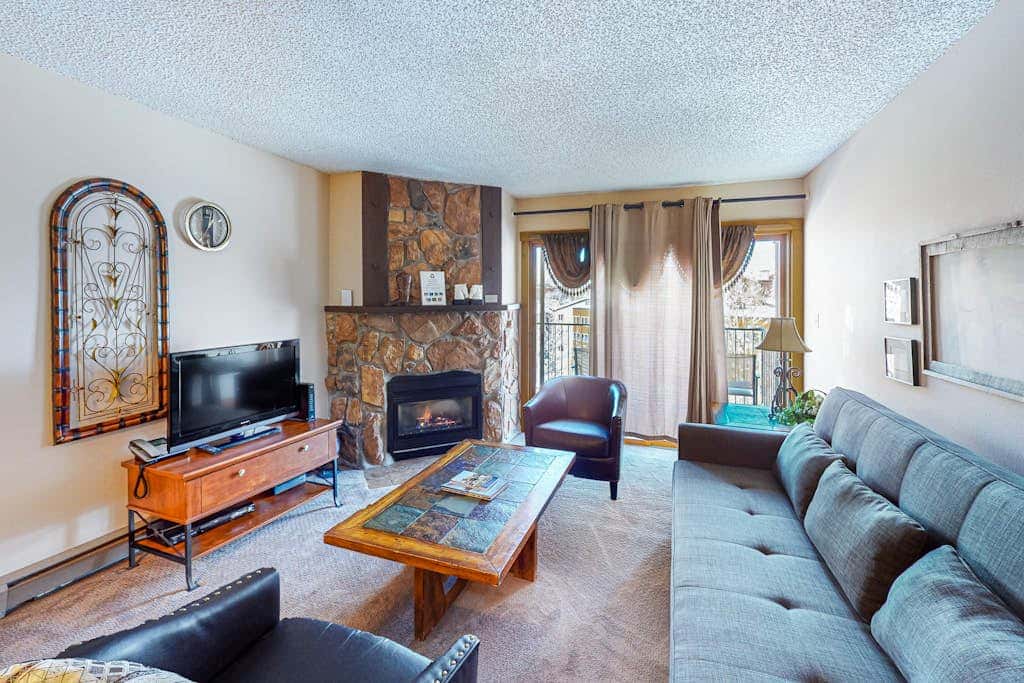 Ski Inn 223