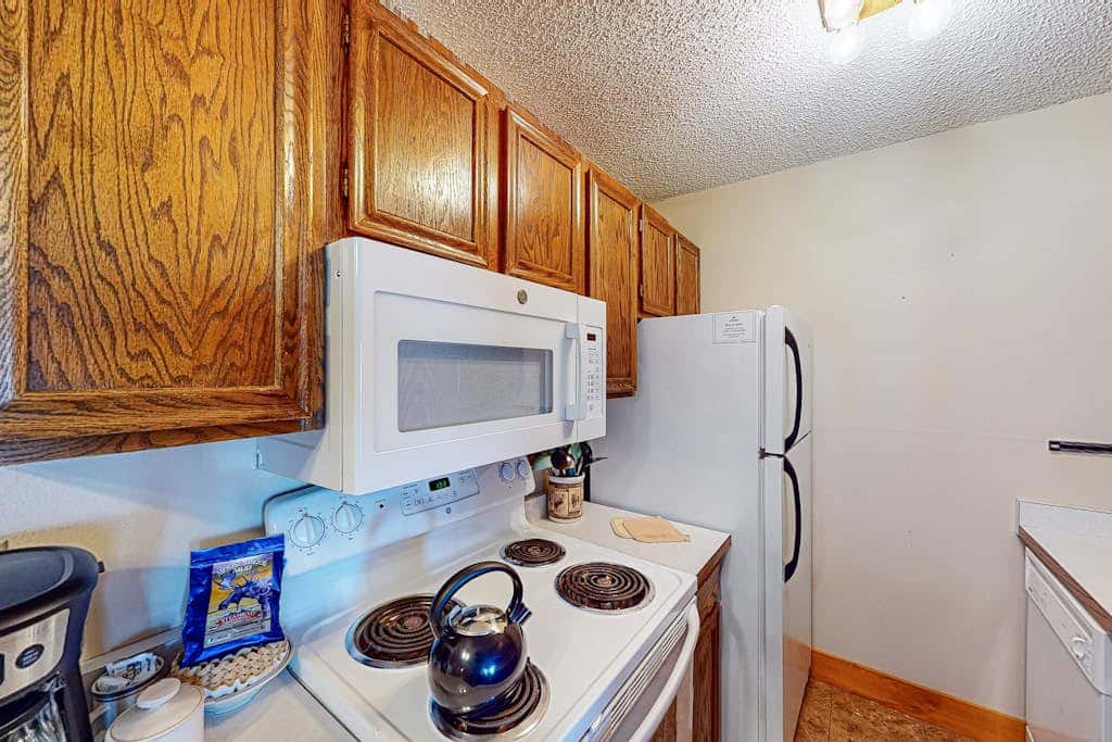 Ski Inn 223