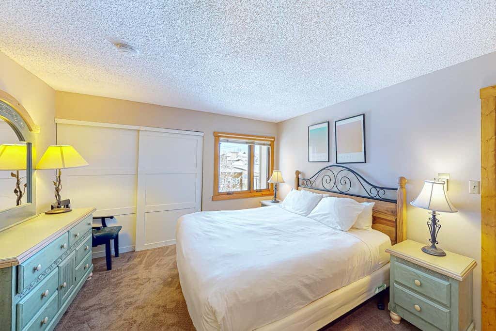 Ski Inn 223