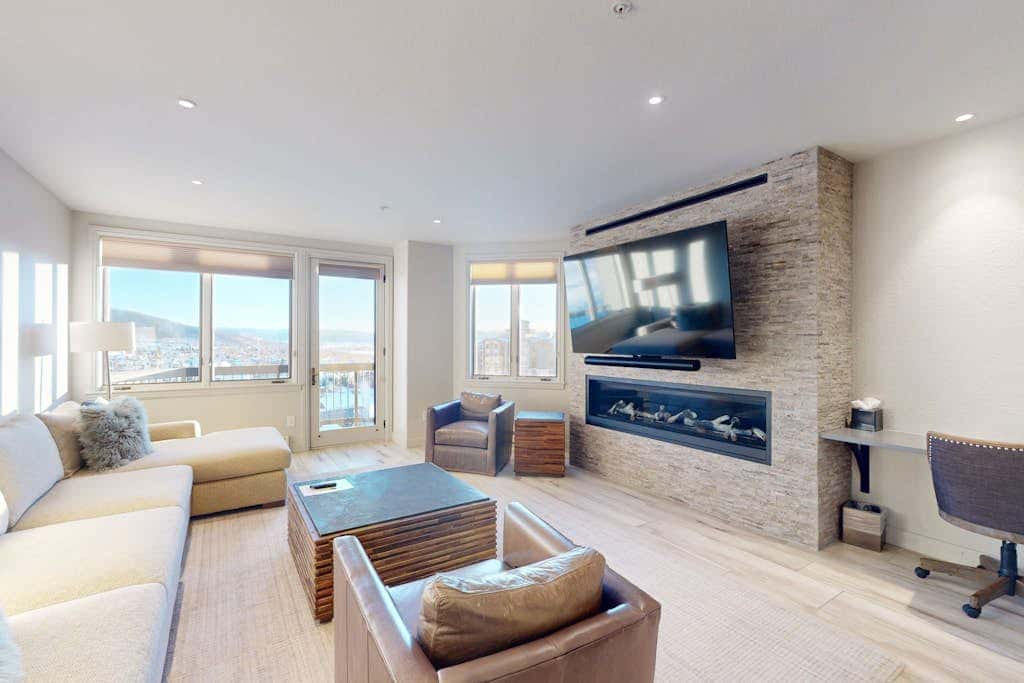 Torian Plum Creekside 714