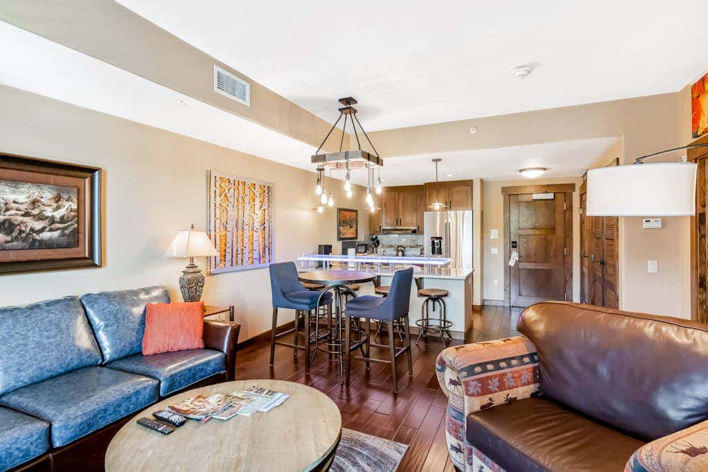 Trailhead Lodge 4110