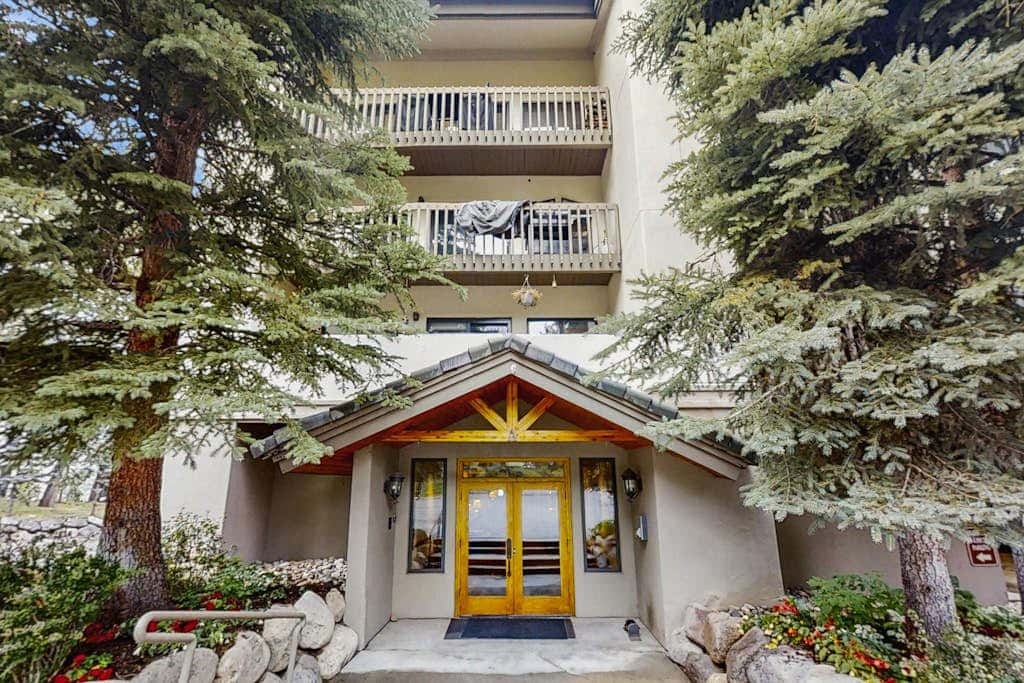 Townsend Place B206