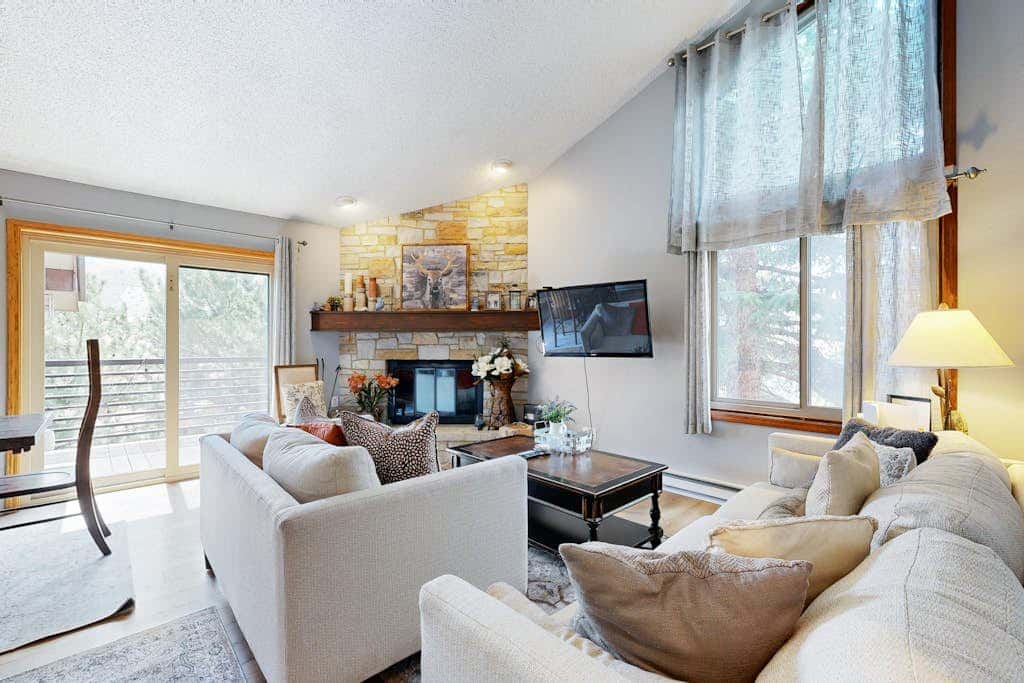 Lakeview Townhome Unit A5
