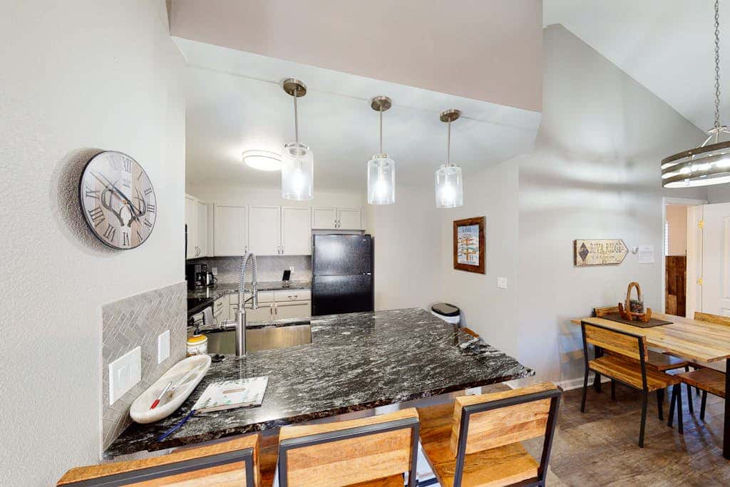 Crazy Horse Condo