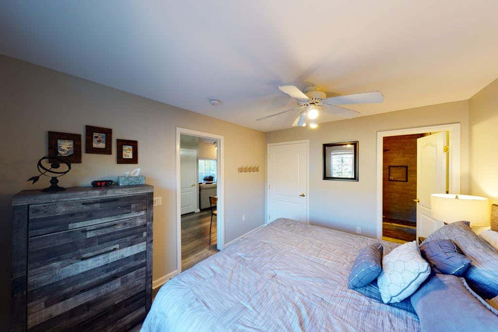 Crazy Horse Condo