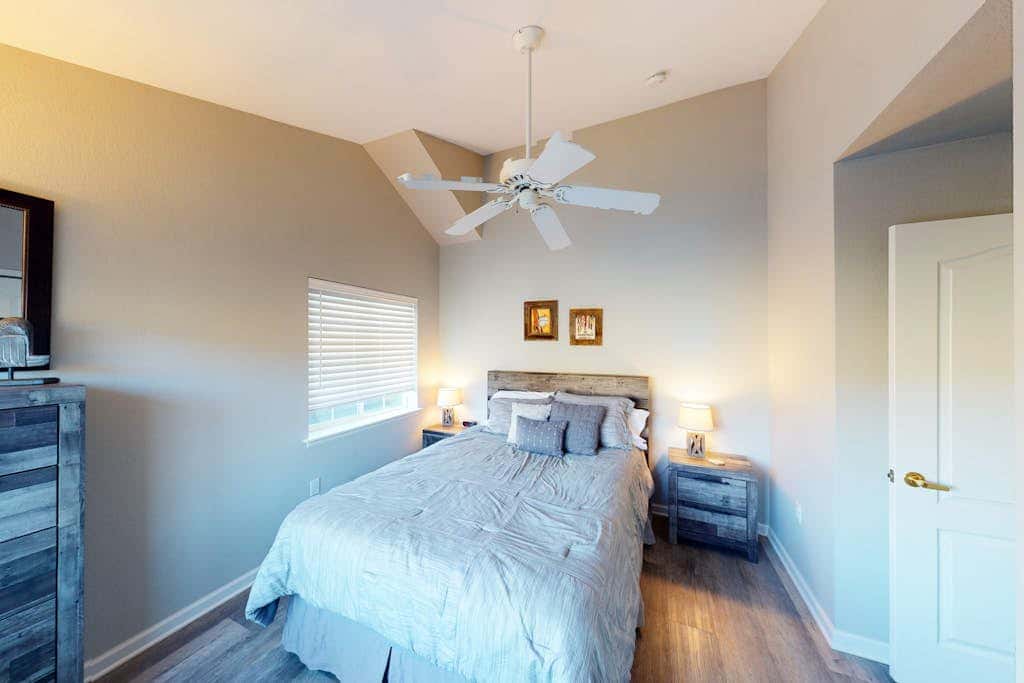 Crazy Horse Condo