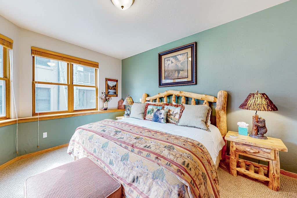 Evergreen Retreat, Unit 101