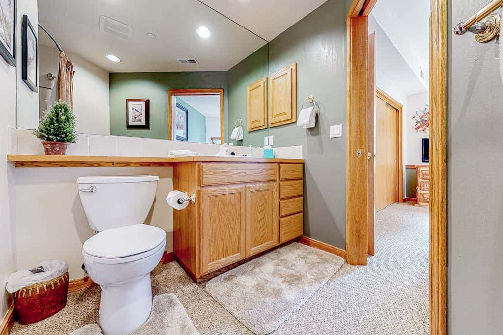 Evergreen Retreat, Unit 101