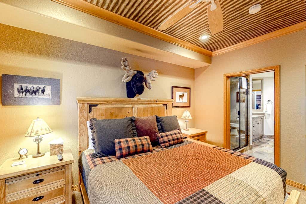 Aspenwood Lodge, Unit 203