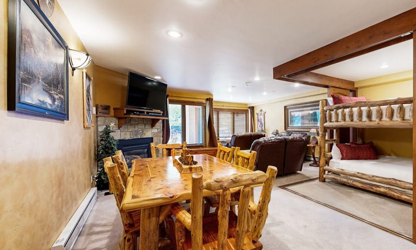 Ski-in/ski-out Lionshead Village condo with hot tubs, pool, gym - steps to lifts
