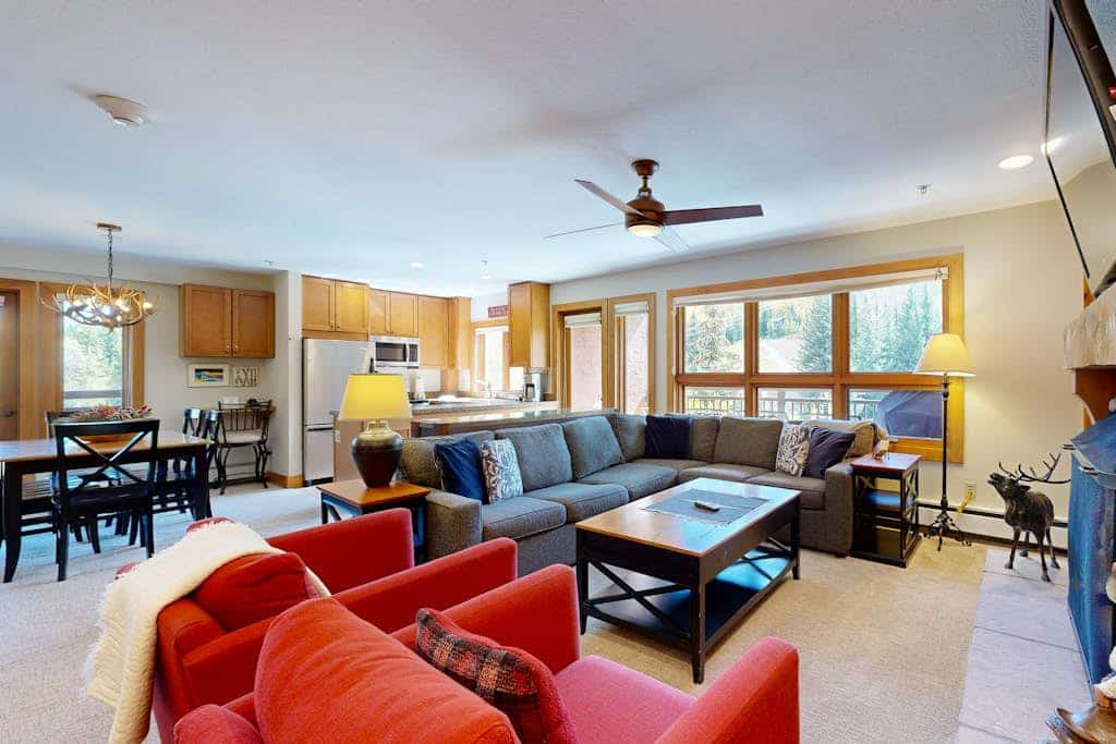 Lion Square Lodge South 552