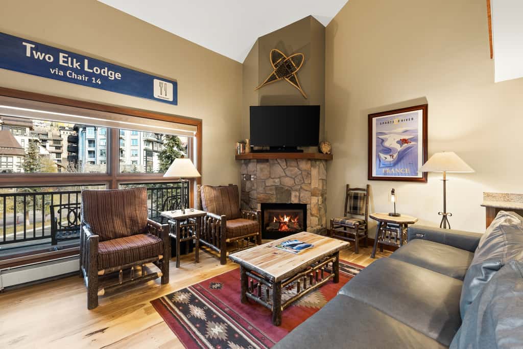 Lion Square Lodge South 572