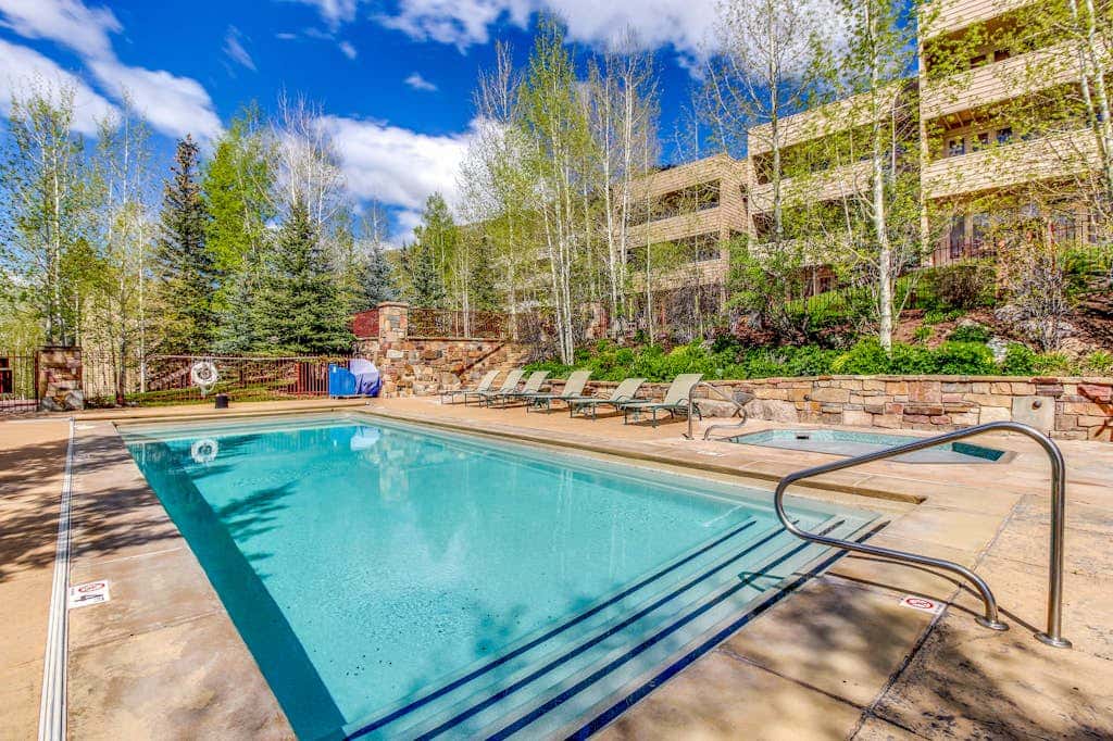 Sun Vail 24B