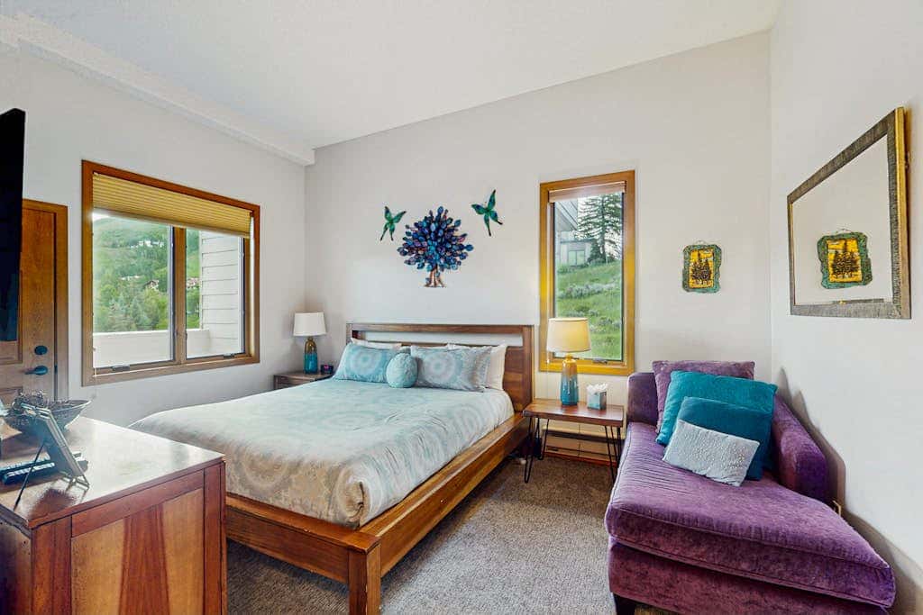 Sun Vail 34D