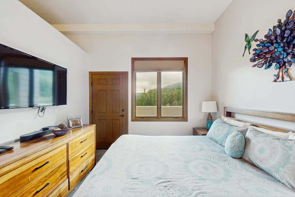 Sun Vail 34D