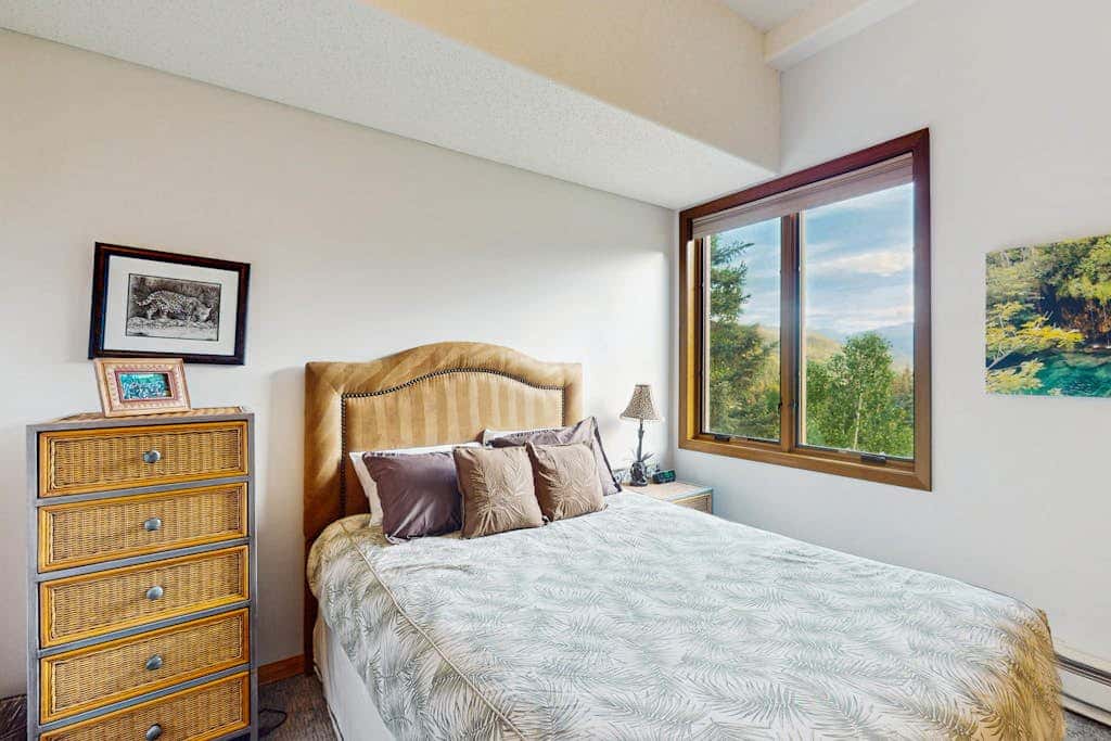 Sun Vail 34D