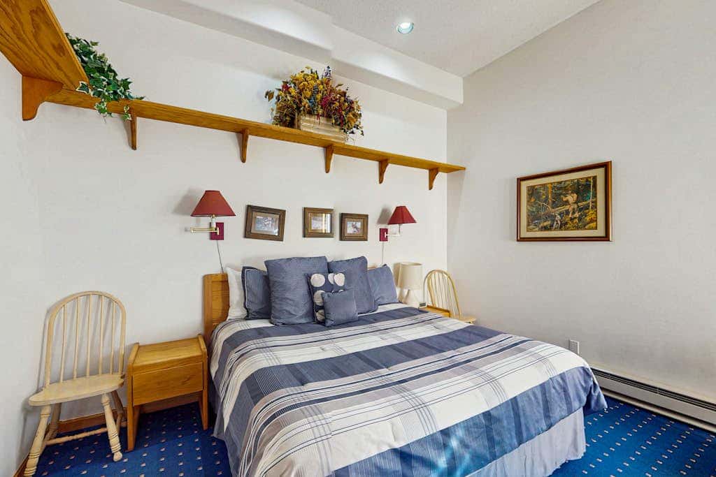 Sun Vail 33E