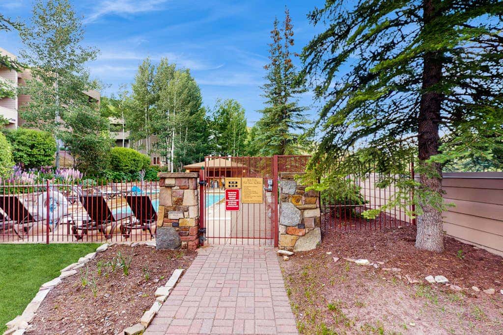Sun Vail 33E