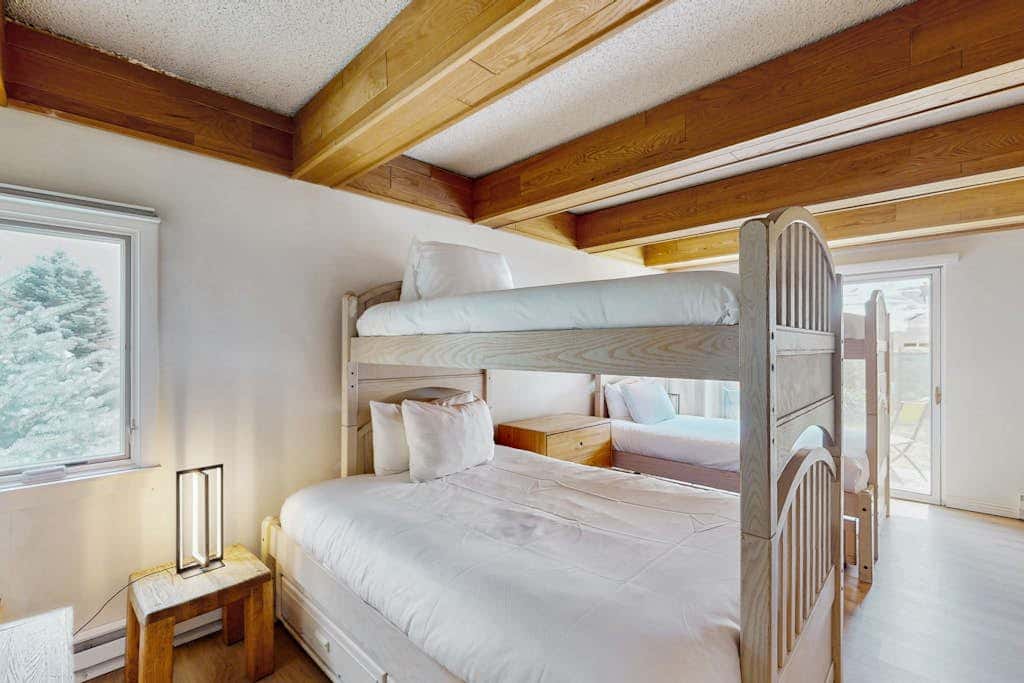 Vail International #3
