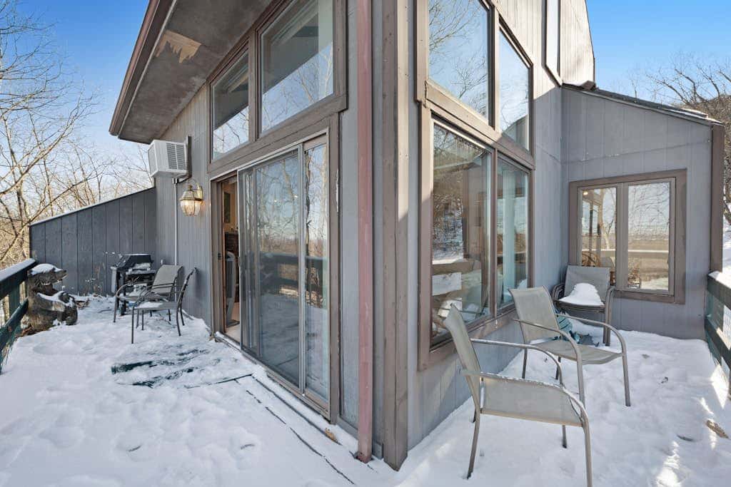 MOUNTAIN VIEW - 3BR Condo - FIREPLACE & Pool
