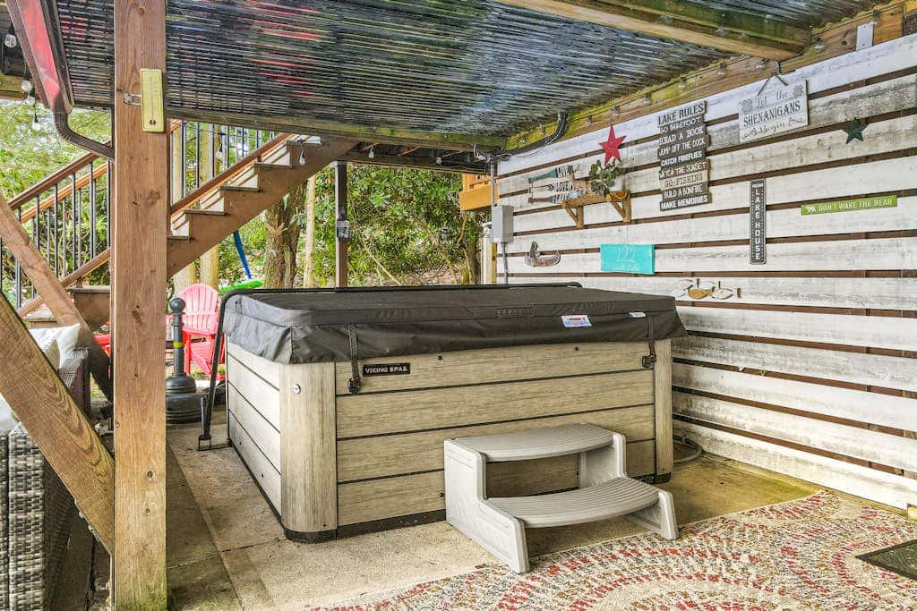 Charming lakefront home with dock, firepit, WiFi