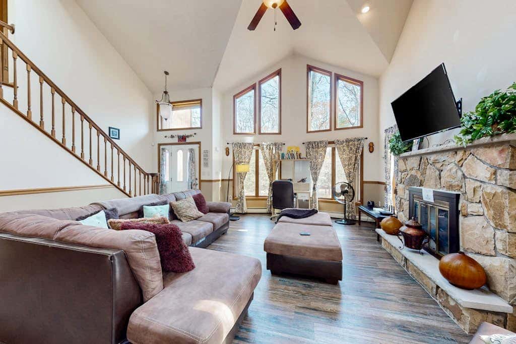 3BR Spacious Dog-Friendly House
