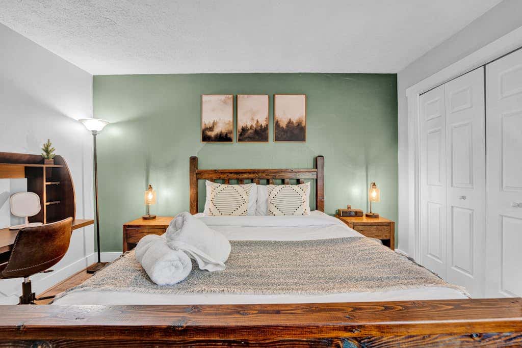 Inviting 2BR Loft - FIREPLACE - Lake Harmony