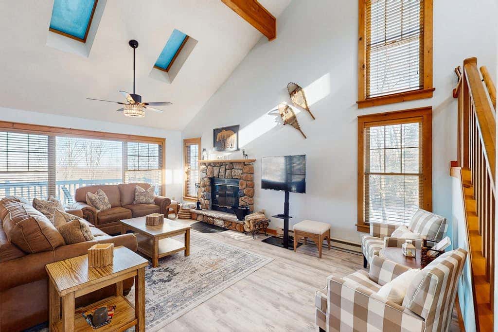 GAME ROOM - 4BR Condo - MTN VIEW - Tannersville