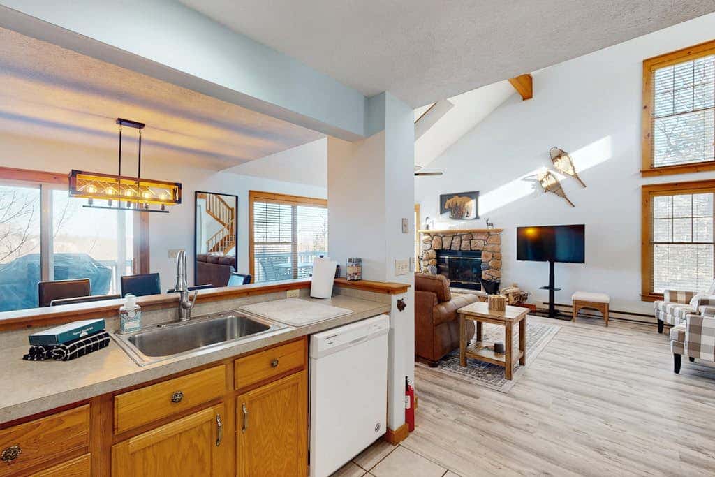 GAME ROOM - 4BR Condo - MTN VIEW - Tannersville