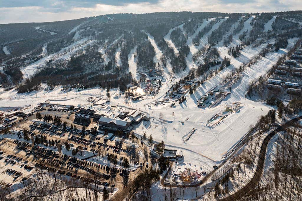 GAME ROOM - 4BR Condo - MTN VIEW - Tannersville