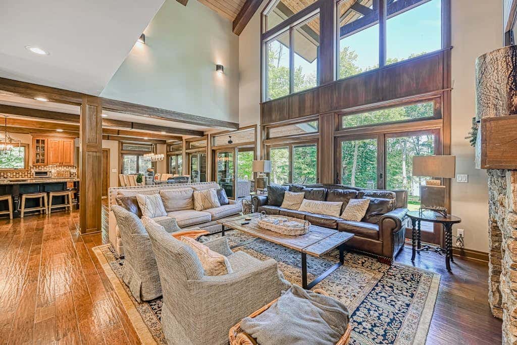 Luxury 4BR Mansion - HOT TUB - Lake View - Oakland