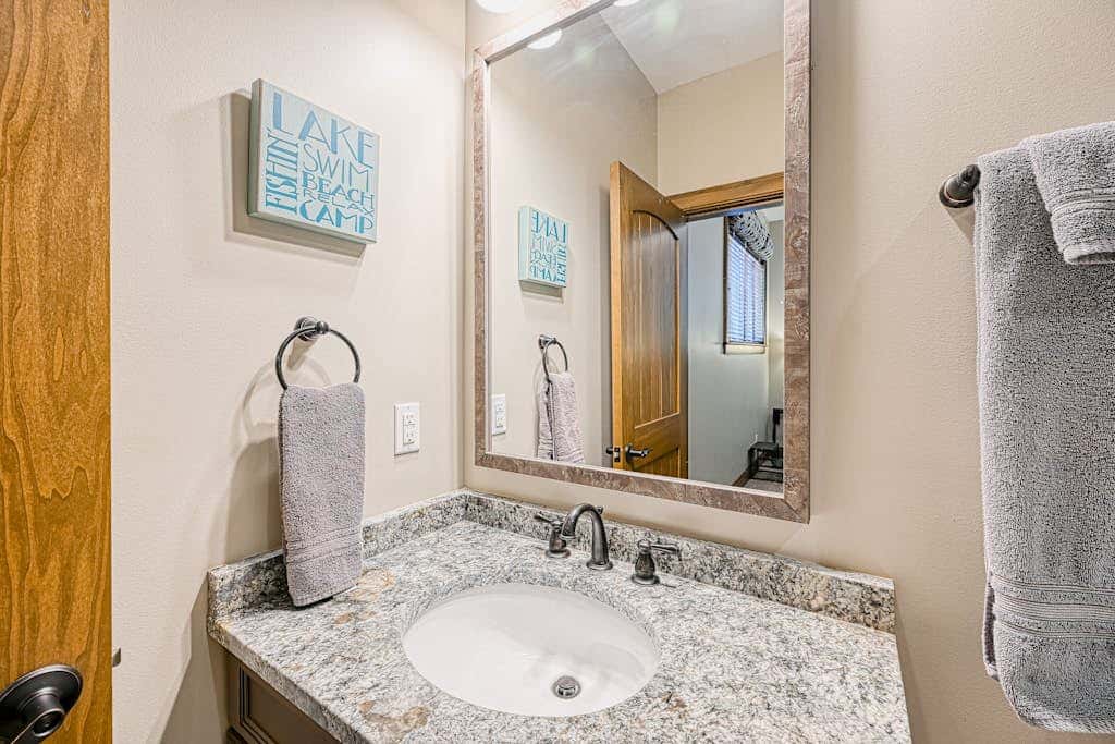 Luxury 4BR Mansion - HOT TUB - Lake View - Oakland