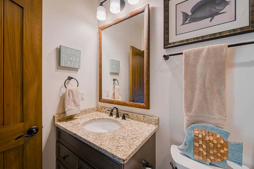 Luxury 4BR Mansion - HOT TUB - Lake View - Oakland